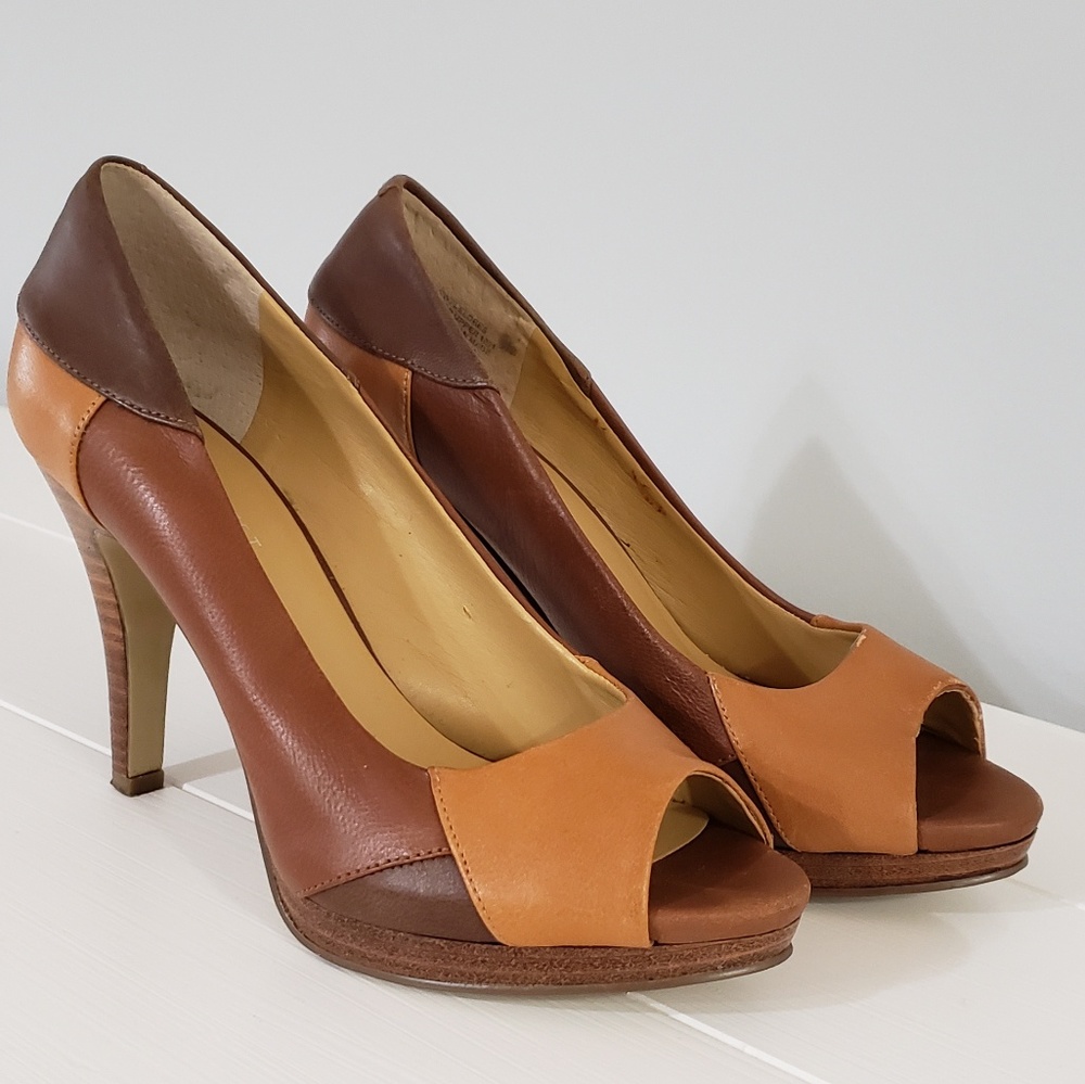 Brown heels